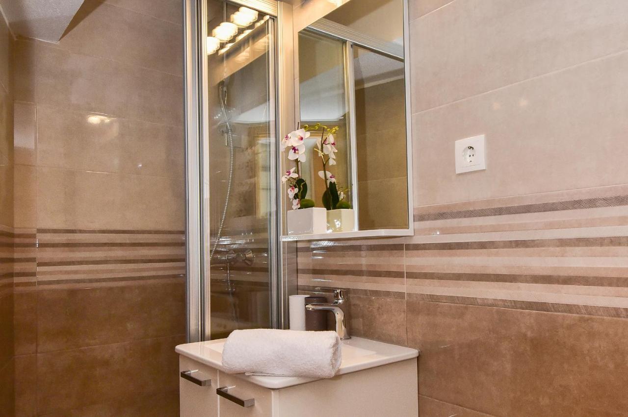 Apartman Luka Igrane Exterior foto